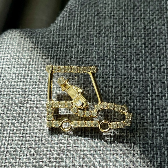 Vintage | Golf Cart with Clear Rhinestones Small Gold Tone Brooch Pin - Picture 1 of 14